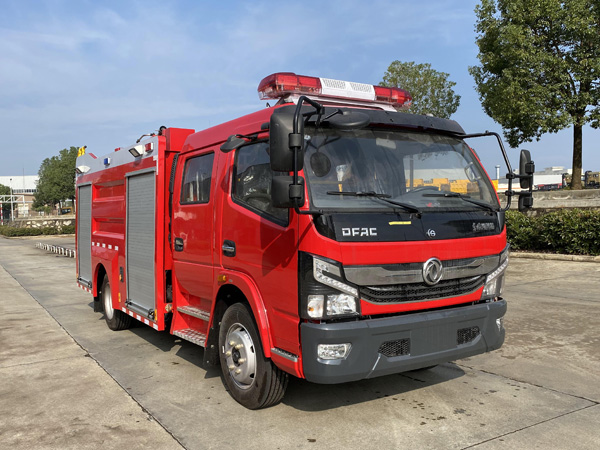 ballbet贝博艾弗森牌CSC5110GXFSG50/E6水罐消防车