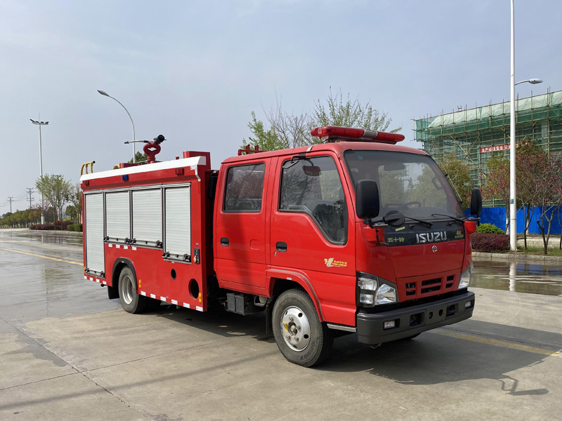 ballbet贝博艾弗森牌CSC5071GXFSG20/Q6水罐消防车