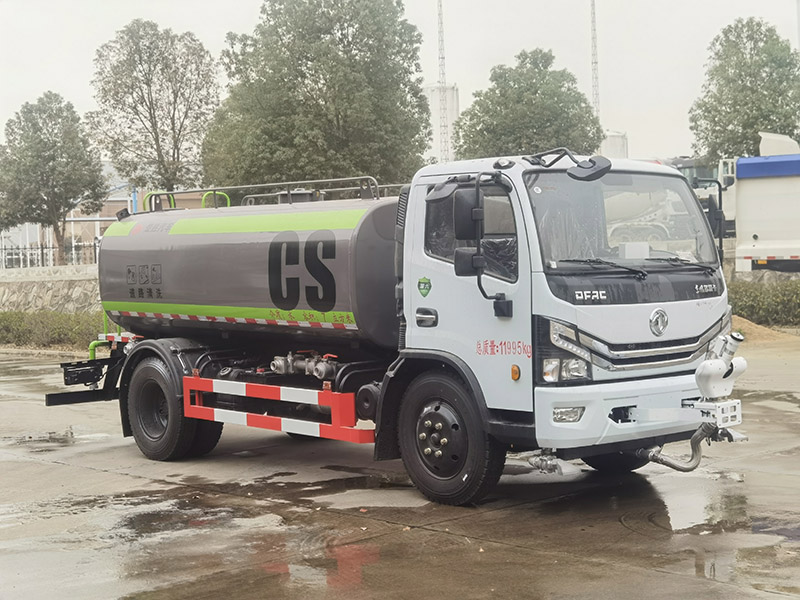 ballbet贝博艾弗森牌CSC5125GSS6洒水车